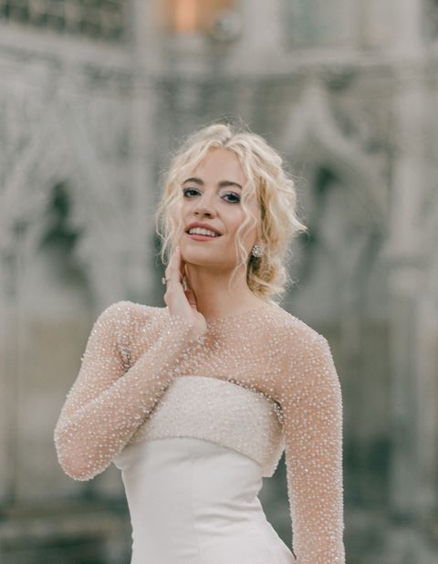 pixie lott's wedding hairstyle and makeup