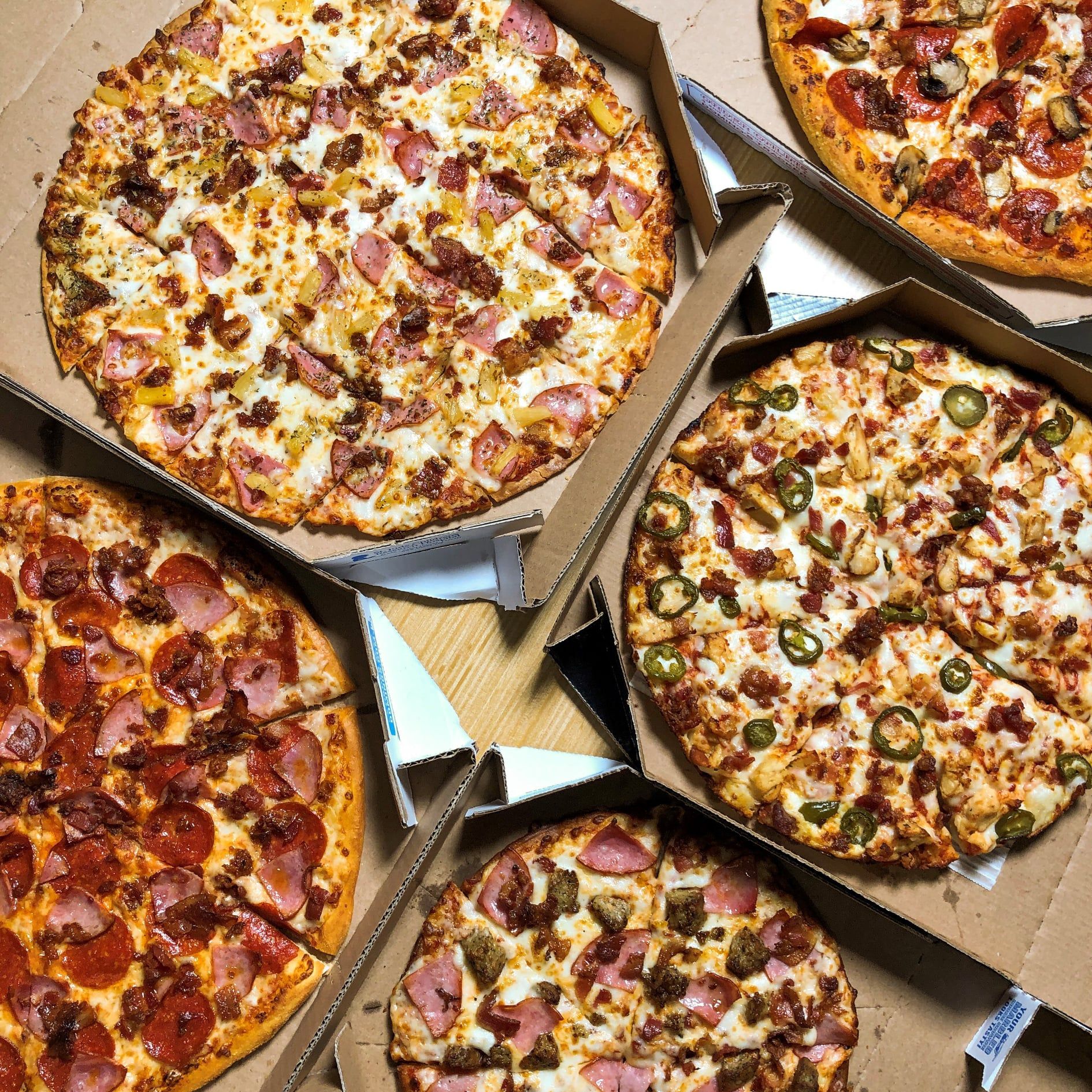 National Pizza Month Deals In October 2019 How To Get Free Pizza From Pizza Hut