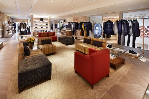 Louis Vuitton&#39;s New Paris Store is like a Contemporary Art Museum