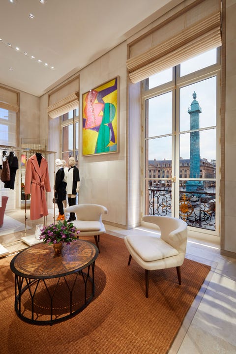 Louis Vuitton S New Paris Store Is Like A Contemporary Art Museum