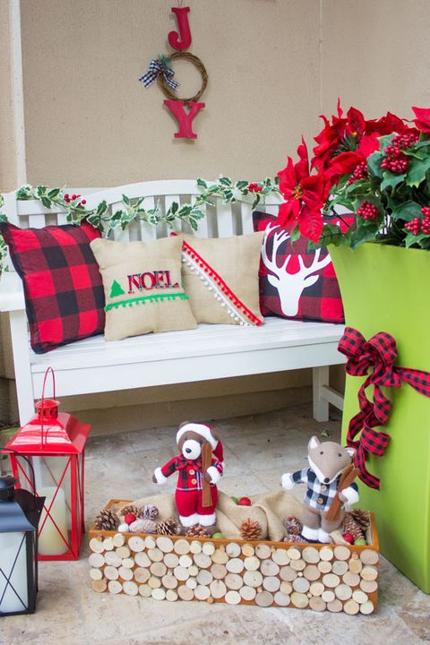 plaid front porch outdoor christmas decorations