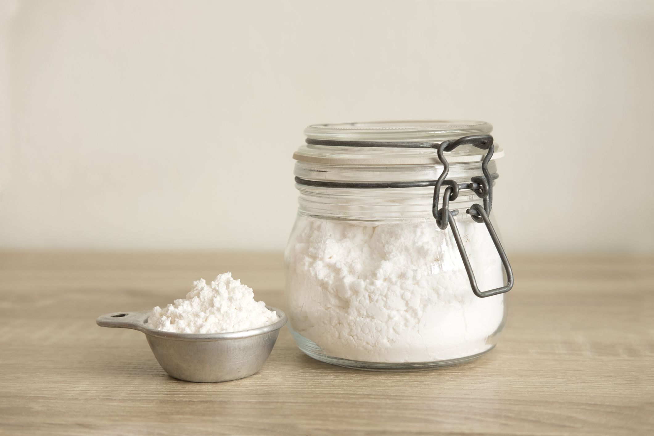 The Difference Between Plain Flour And Self-Raising Flour