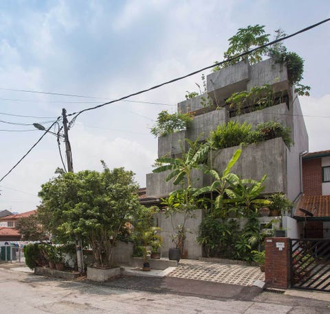 La fachada de este edificio da de comer a su propietario