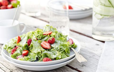 plated strawberry salad