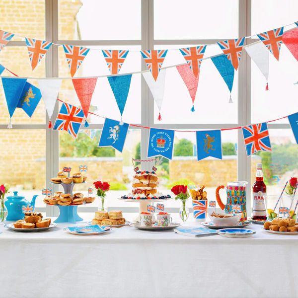 23 Platinum Jubilee Decorations For Your Big June Bash