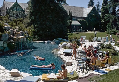 Playboy Mansion pool and grounds, Los Angeles, 1973. Photo by John G. Zimmerman/Courtesy Everett