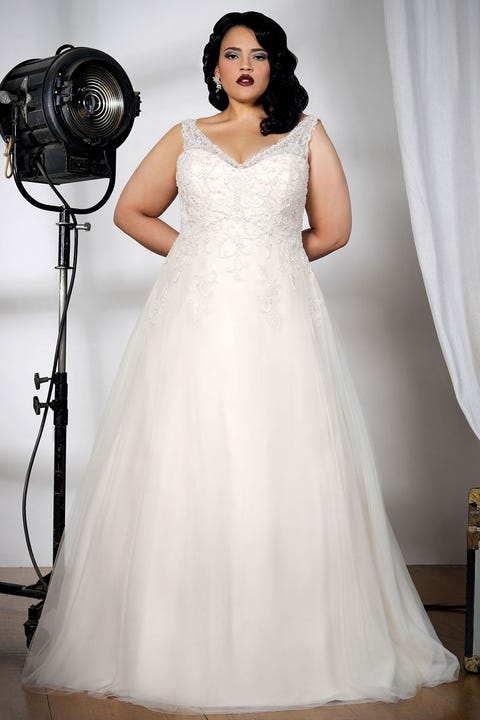 The 9 best plus size wedding  dress  shops in the UK