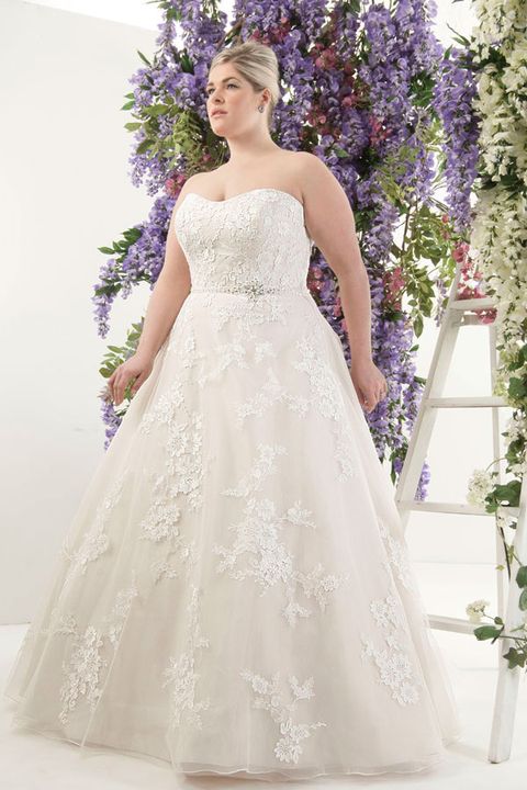 The 9 best plus size wedding dress shops in the UK