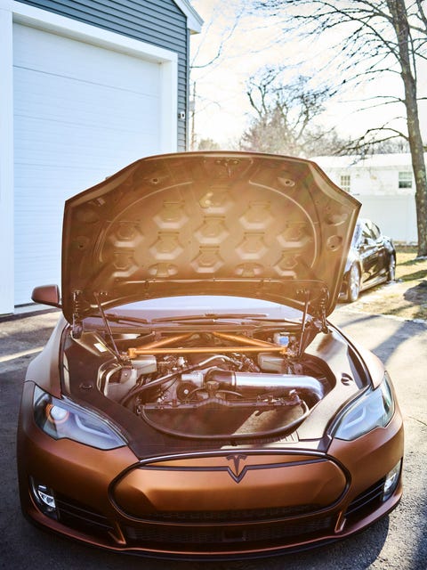we built the world's first v 8 tesla