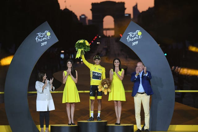 Tour De France Podium Girls Tour De France Removes Podium Girls