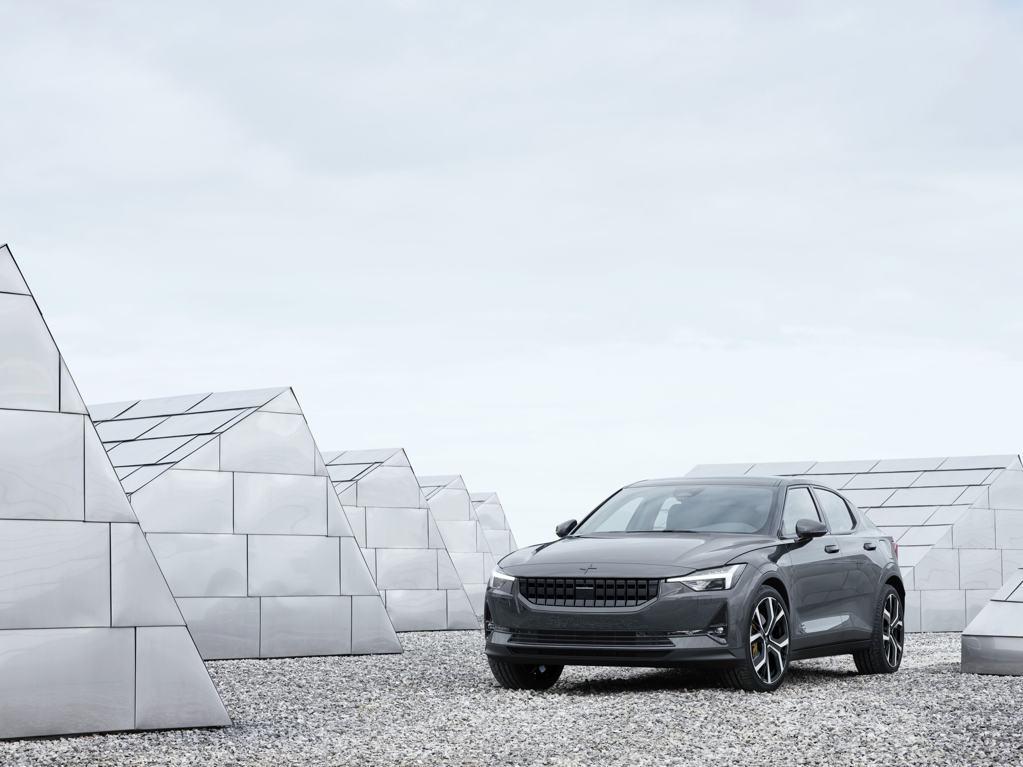 2020 Polestar 2 Is An All-Electric Un-SUV From Volvo's Futurist Think Tank