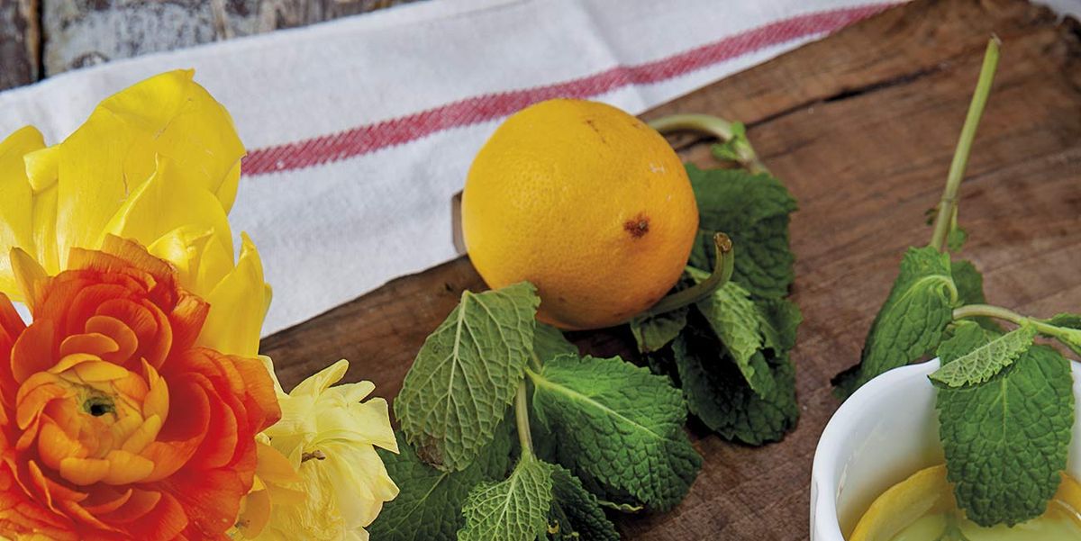 Pomelo con almíbar de menta y limón - Recetas fáciles