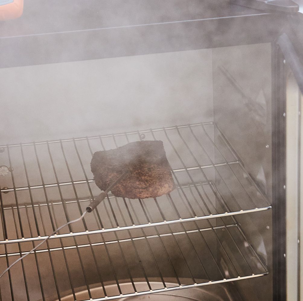 These Expert-Recommended Electric Smokers Will Simplify Your Barbecues This Summer