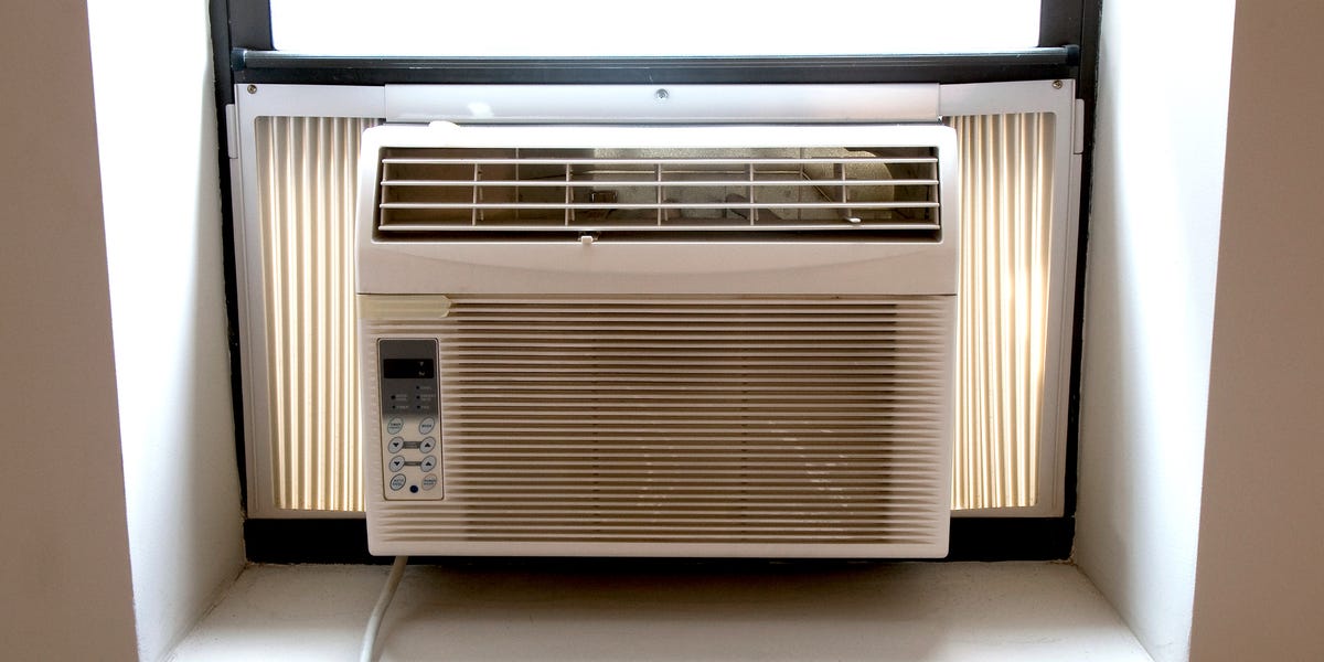 Window Air Conditioner Installation / Installing Window AC Unit