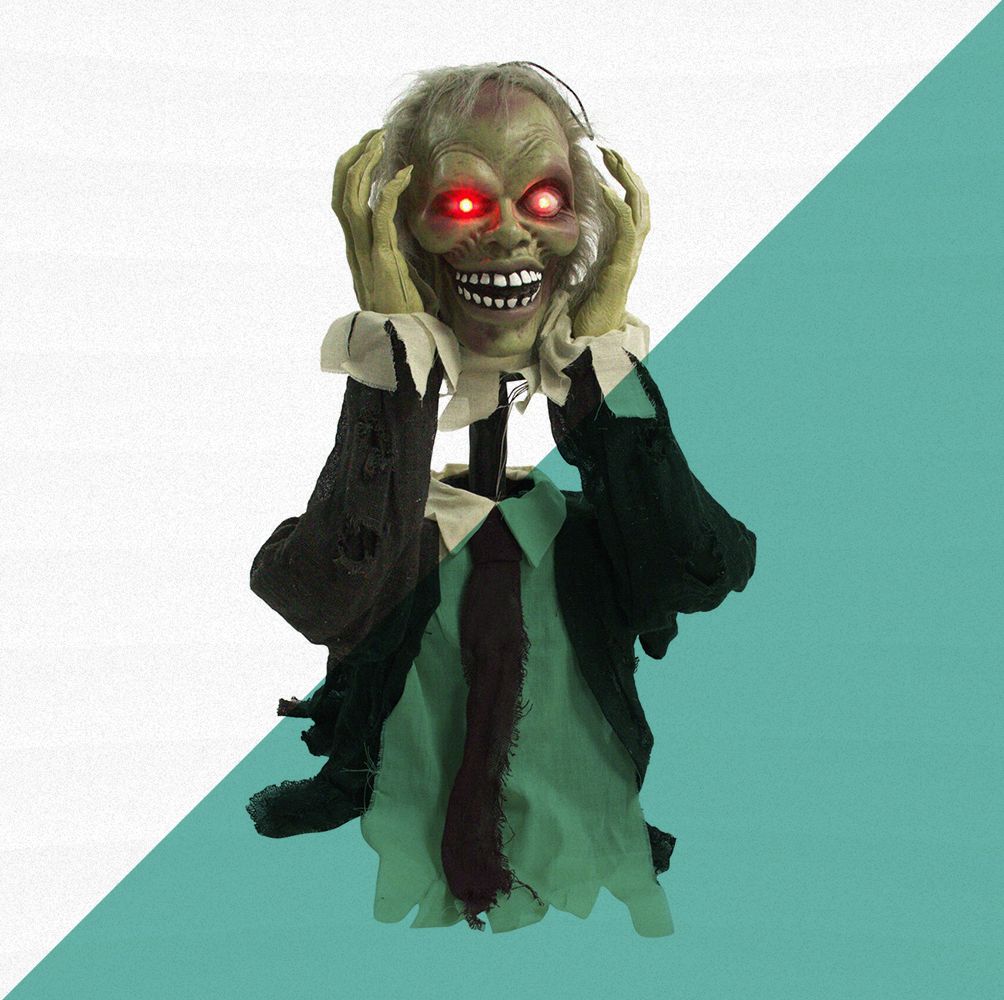 Give Every Trick-or-Treater a Fright With These Halloween Animatronics