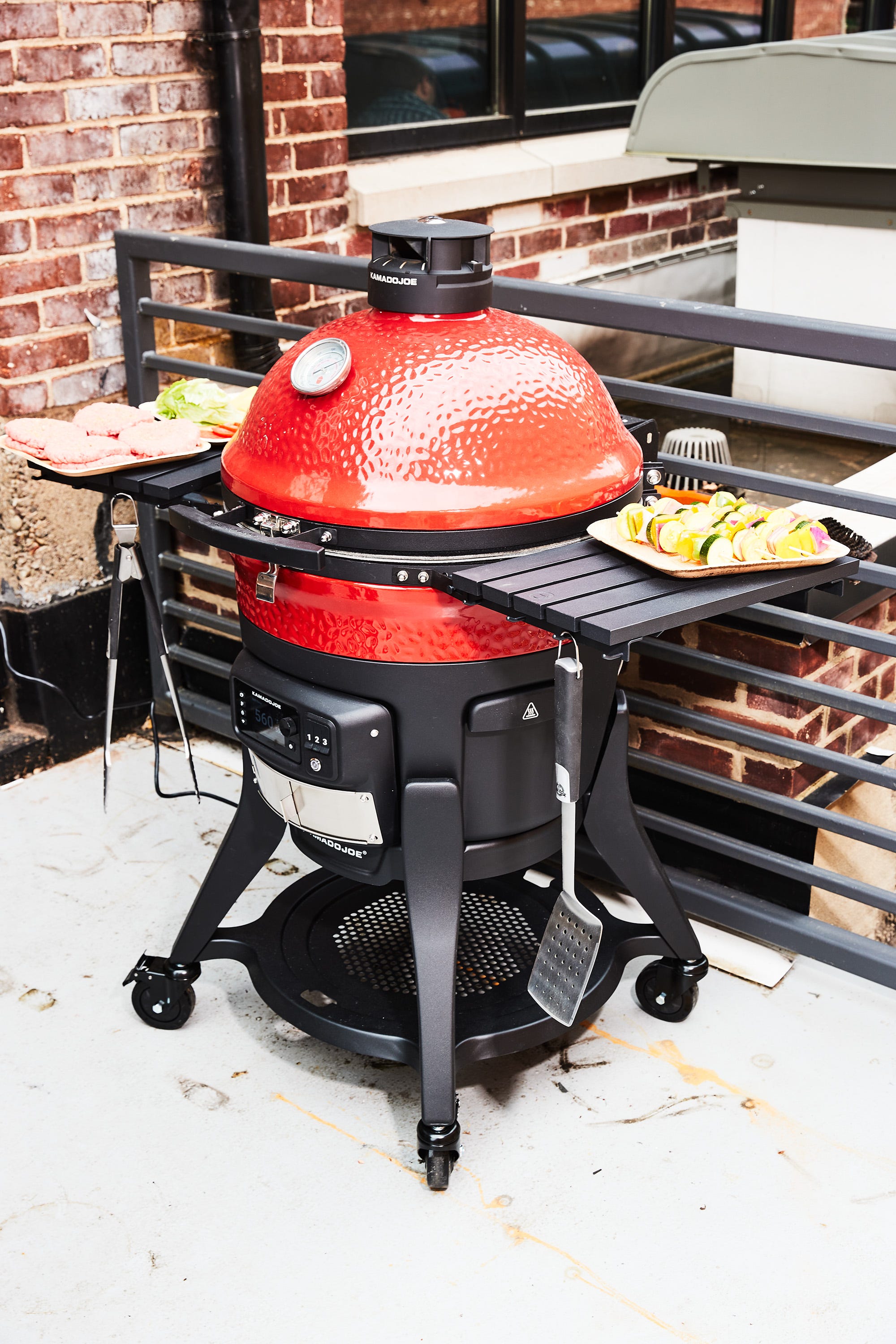 Kamado Joe, Not Big Green Egg, Makes The Best Kamado Grill