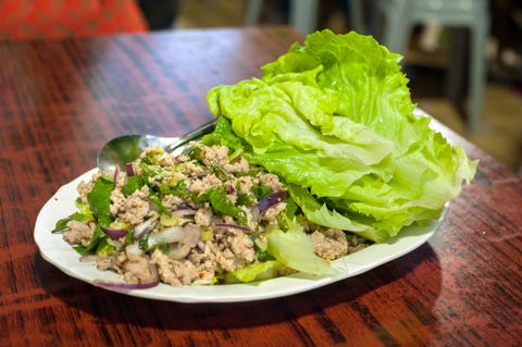 ground pork and lettuce leaf wrap