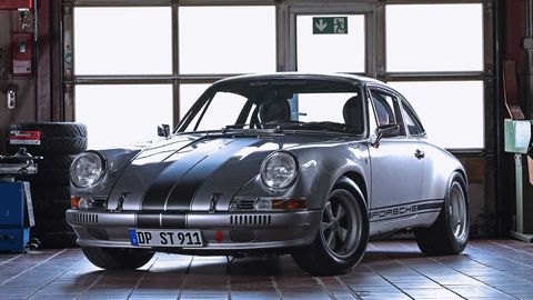 Porsche 911 restomod
