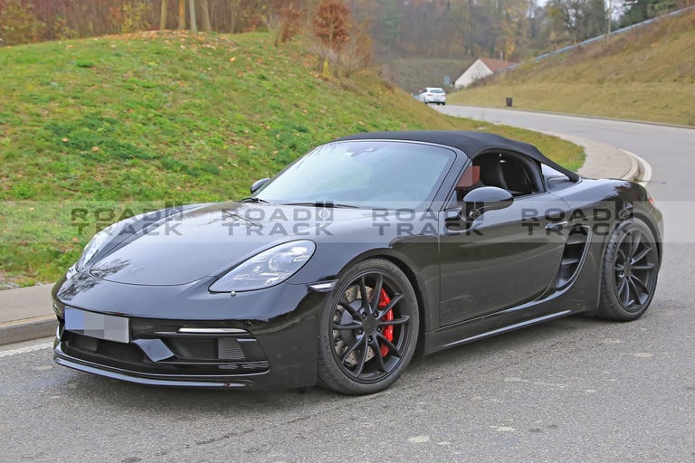 porsche718spyder-s03-copy-1510864239.jpg