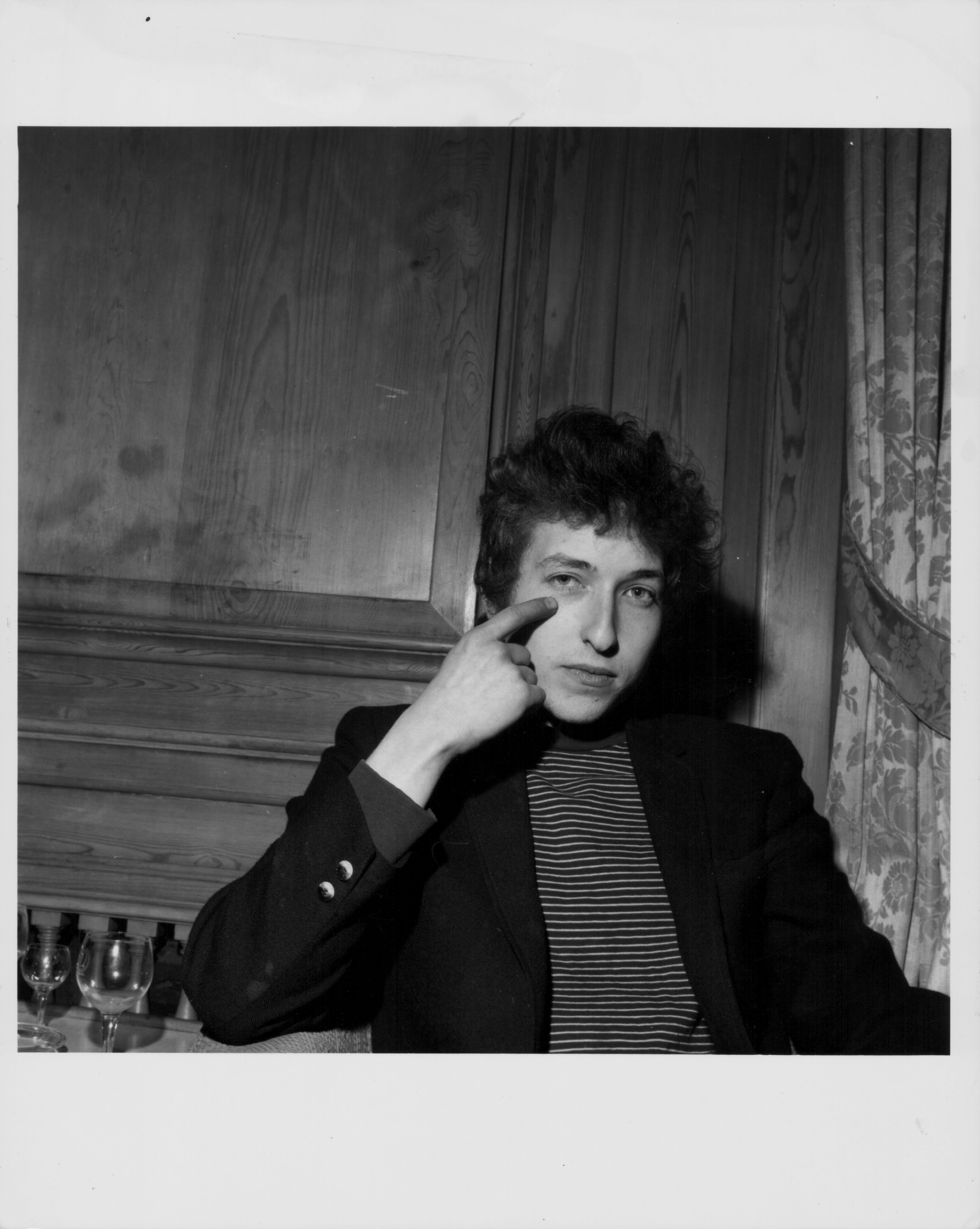 42 Iconic Bob Dylan Photos Celebrating Bob Dylan S Nobel Prize In Literature