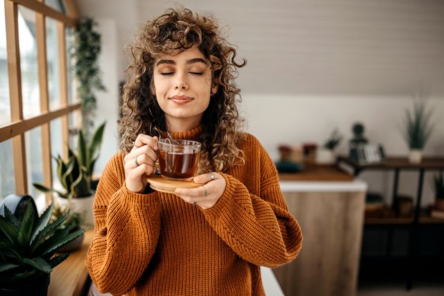 por qué beber té podría ayudarte a vivir más tiempo