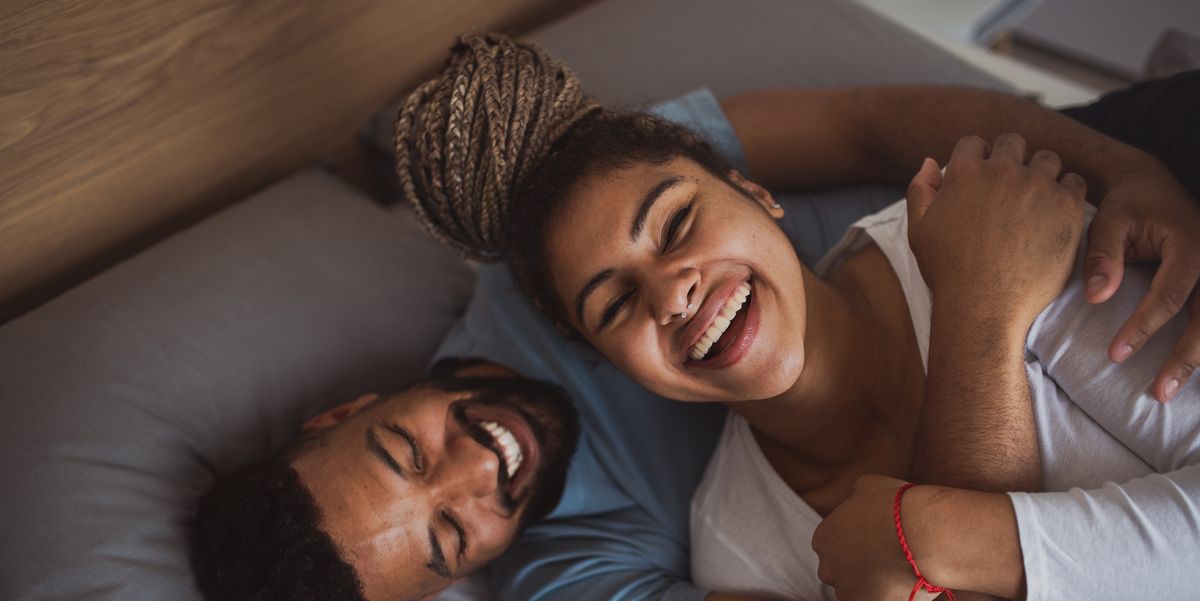 The 10 Best Cuddling Positions - How to Cuddle With a Partner