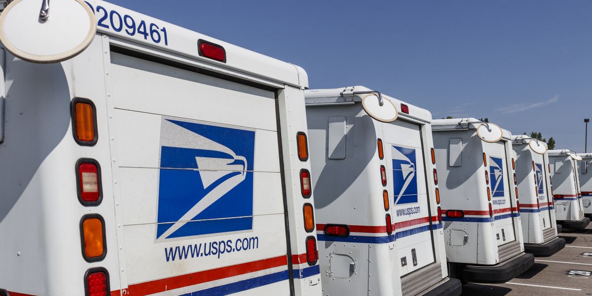 Is the Post Office Open on Memorial Day 2021? USPS Memorial Day Hours