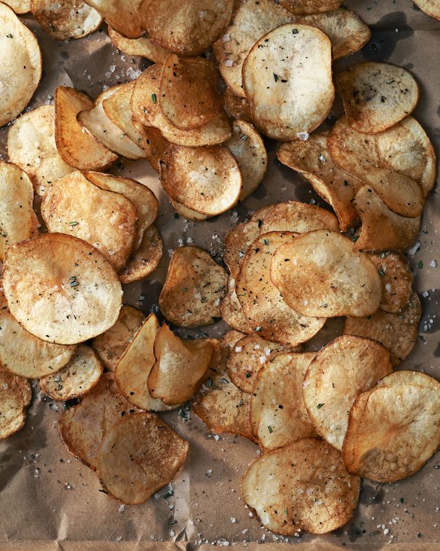 crispy rosemary potato chips