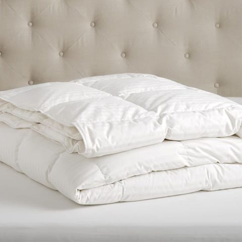 7 Best Down Comforters In 2018 Cozy Comforter Reviews Pottery Barn Clic Down Duvet Insert