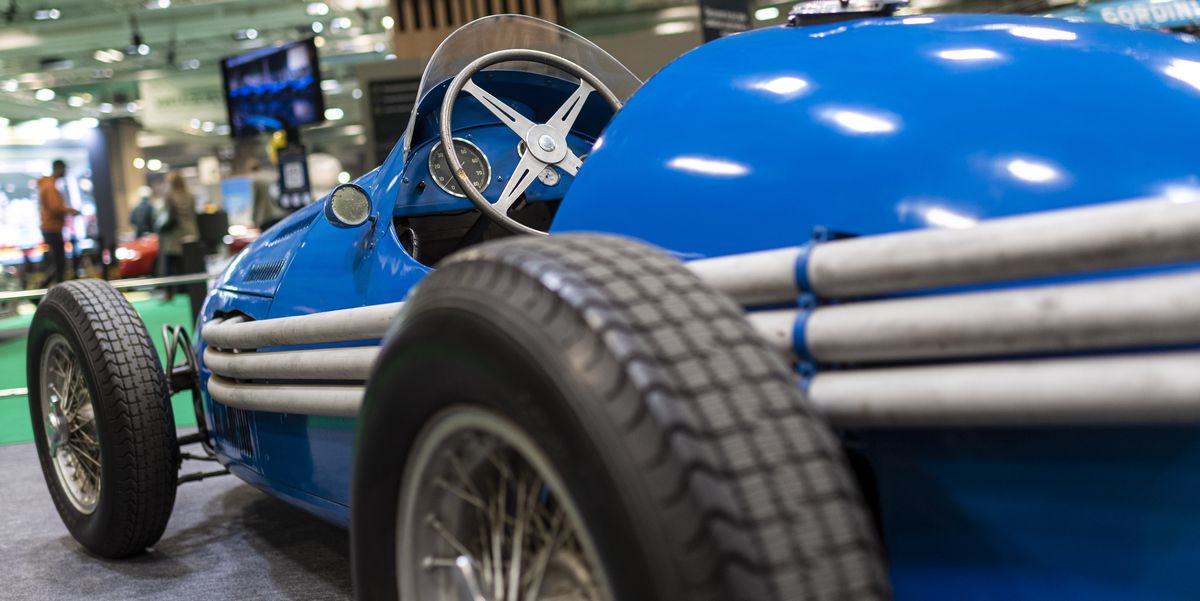 Great French Classic Car Show Retromobile Returned for 2022