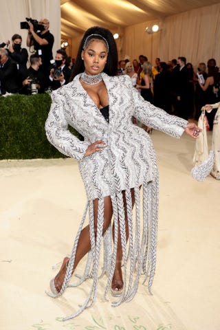 Met Gala 21 Precious Lee Had The Sparkliest Red Carpet Suiting Met Gala 21 Precious Lee Had The Sparkliest Red Carpet Suiting