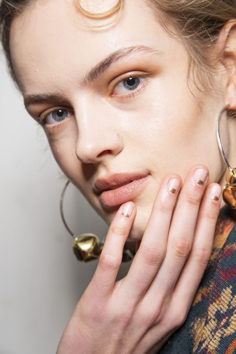 Autumn Nail Trends For 2019 - Best AW19 Runway Trends For Nails