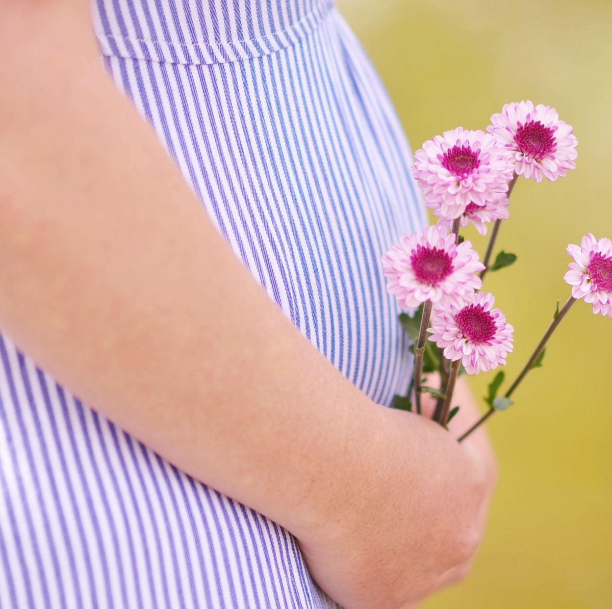 Pain and pregnancy discharge: when to seek help