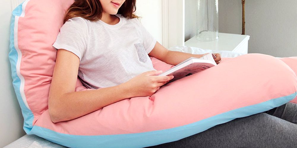 9 Best Pregnancy Pillows to Buy in 2018 Maternity Body Pillows