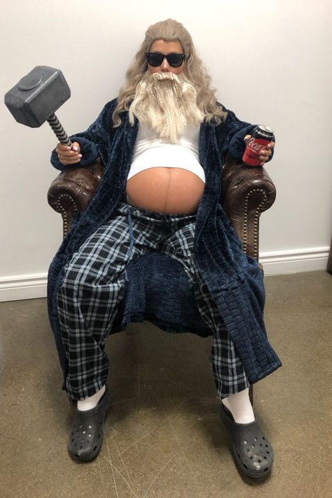 chloe hardisty dressed in a thor pregnant halloween costume
