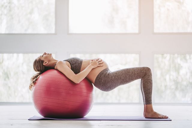 pregnant woman workout