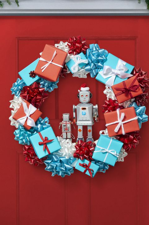 diy christmas decoraitons diy gift box wreath