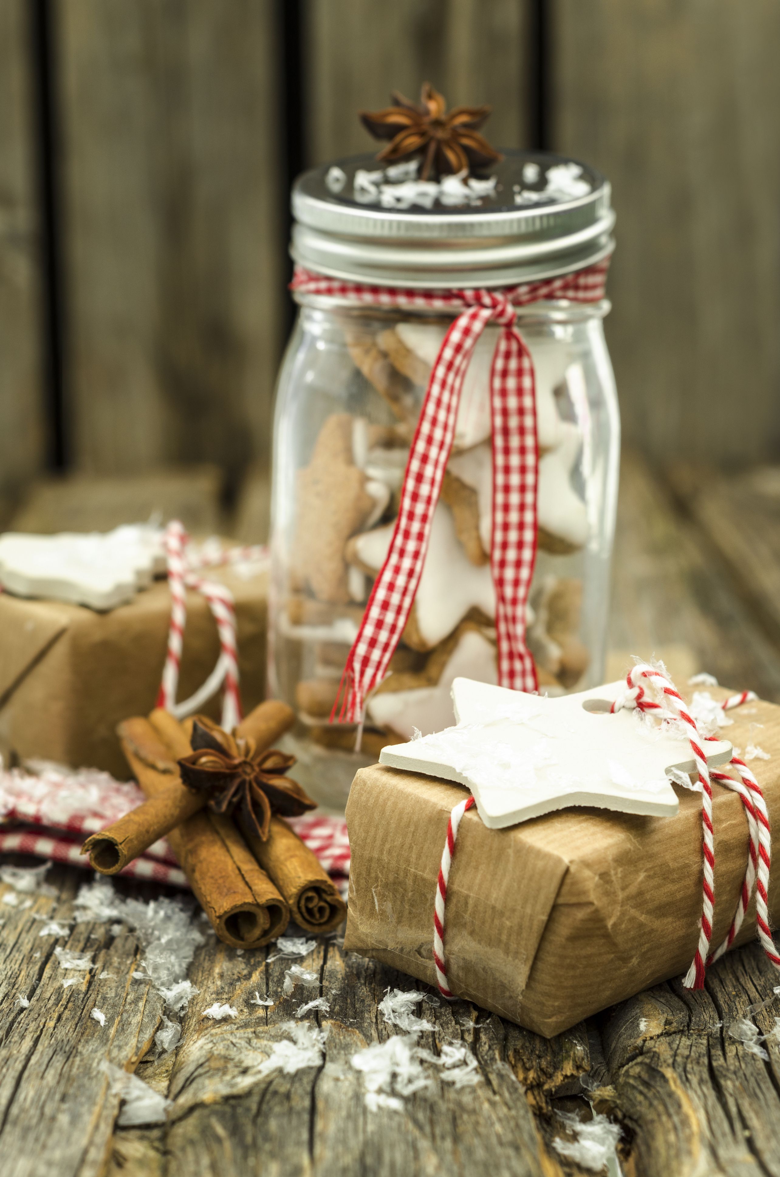 45 Homemade Christmas Food Gifts Diy Edible Holiday Gifts To Make