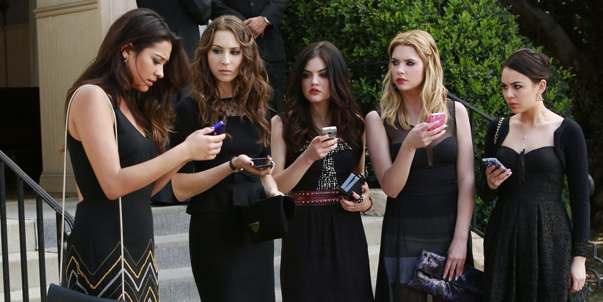 Pretty Little Liars reboot fate is confirmed