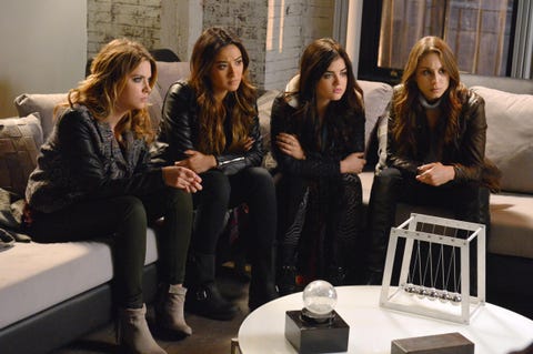 Pretty Little Liars reboot gets a first look in new photos