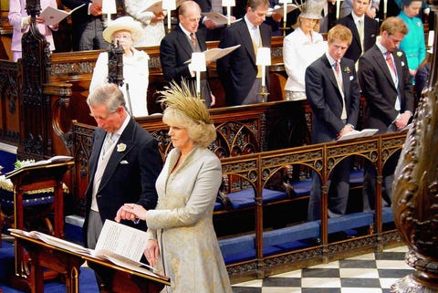 TRH Prince Charles e la duchessa di Cornovaglia partecipano alla benedizione al castello di Windsor