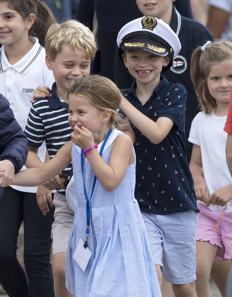 20 Photos Of Prince George Princess Charlotte As Best Friends