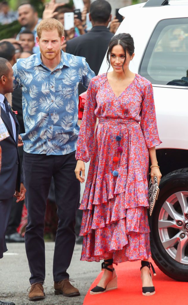 meghan markle pink outfit