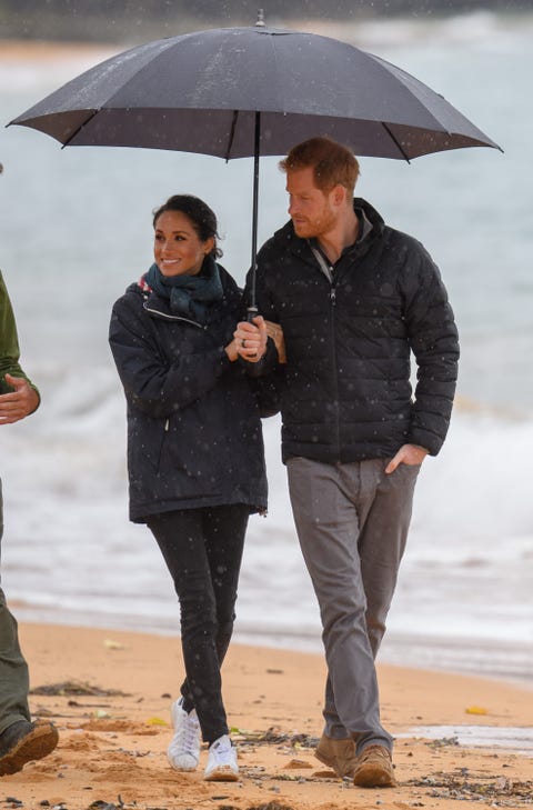 Wajah Meghan Markle terlihat sangat bahagia ya Teens (dok. Harper's Bazaar)