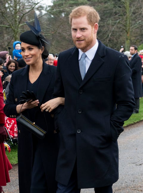 Meghan Markle Christmas Day 2022 Meghan Markle Attends The Royal Family's Christmas Day Church Service  Wearing Navy