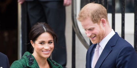 メーガン妃 ヘンリー王子のベビー 初お披露目は2日以内