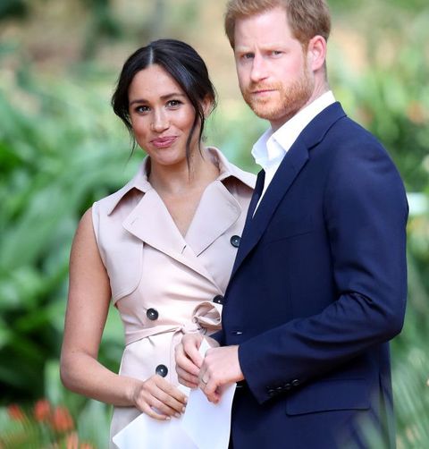 Prince harry and Meghan Markle: Aren't they Royal Now? What exactly happened that they want to live an independent life? Read for more details. 7
