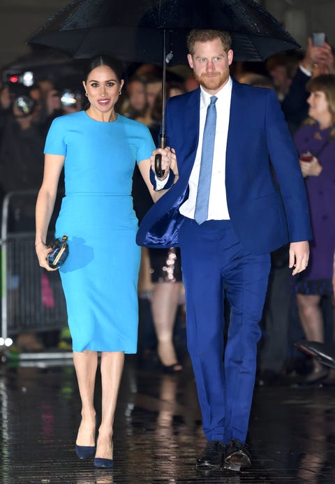 Vestiti Moda Primavera 2020 Il Tubino Azzurro Di Meghan Markle