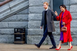 książę i księżna sussex odwiedzają birkenhead