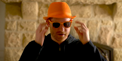 prince harry orange sunglasses